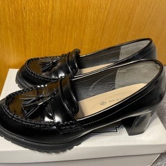 マジェスティックレゴン タッセルローファー黒   Sサイズの画像