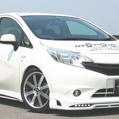■日産ノート ★ブレスクリエイション・ウィング(羽)　E12 / NE12 ★前期～後期 ★ニスモ レッドカラー ★エアロパーツ の画像