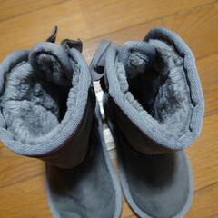 新品未使用ORientalTRafficキッズムートンブーツの画像