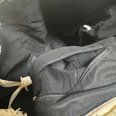 【無料】持ち手が金具のハンドバッグ　の画像
