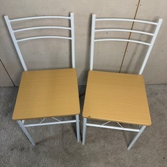 【399】ナチュラルダイニングテーブルと椅子2脚の画像