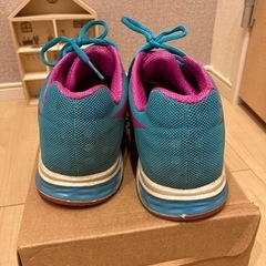 デュオドラ　ウォーキングシューズの画像