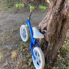 USEDキッズKICKERストライダーの画像