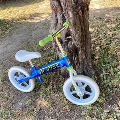 USEDキッズKICKERストライダーの画像