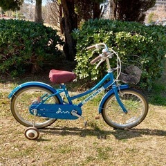 USEDキッズ補助輪付き自転車16インチの画像