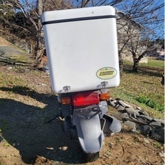 決まりましたー！🎉水戸市のお客様誠にありがとうございます。ヤマハ　ギア　ua06j 低燃費50ccバイク　鍵付きリアBOX 原付の画像