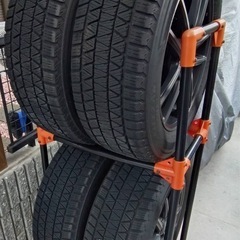 スバルXV BSスタッドレスセット の画像