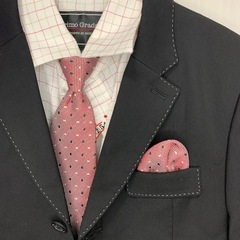 キッズスーツ130cm
の画像