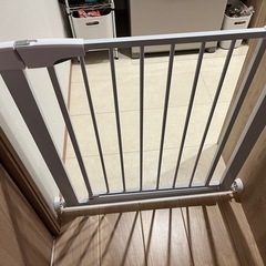 ベビーゲート　未開封