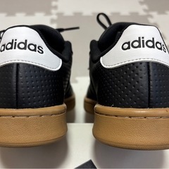 adidas スニーカー グランドコート メンズ コアブラックの画像