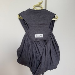 コニー　抱っこひもの画像