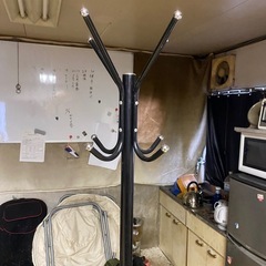 ハンガーラックの画像