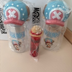 モスバーガー　ワンピース　コラボ　ボトル等