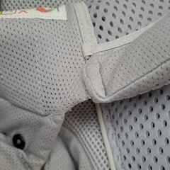 【お取引中】アップリカ　コアラウルトラメッシュ　抱っこひもの画像