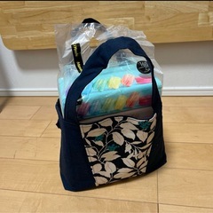 新品 ネイビー葉柄　トートバッグ　ポーチ　セットの画像