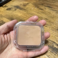 ディシラ　パウダーファンデーション