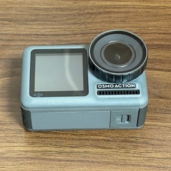 【特価】DJI OSMO ACTION アクションカメラ　追加バッテリーなど付属の画像