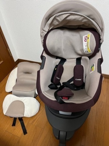 コンビ　チャイルドシート　ザエス　ISOFIX 付属品全て有り