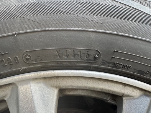 中古ホイール付き　スタッドレスタイヤ
