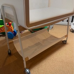 大和屋　リリワゴン　ベビーベッドの画像