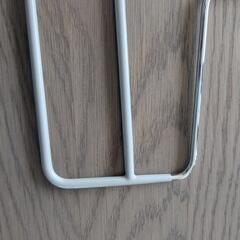 スラックスハンガーの画像