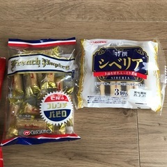 お菓子など