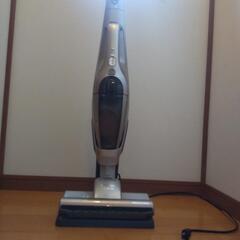 日立　充電式掃除機　3/13まで