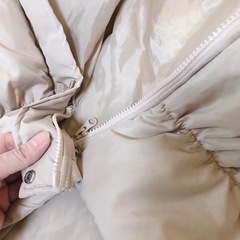 【数回のみ短時間着用】女の子　ダウンジャケット　の画像