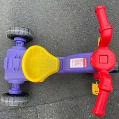 三輪車の画像