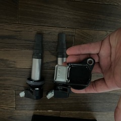 イグニッションコイル、プラグの画像