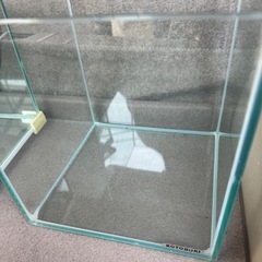 コトブキ工芸　クリスタルキューブ　２００（２０×２０×２０ｃｍ）　２０ｃｍ水槽（単体）　小型水槽　ガラス水槽の画像