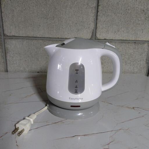 G042 コンパクトケトル 湯沸かし器 1L グレー KTK-300  ヒロ・コーポレーション 未使用に近い