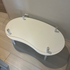 【取引済】ガラスローテーブルの画像