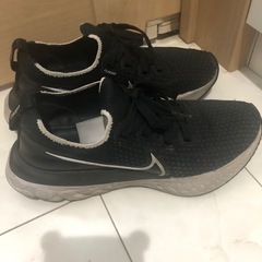 スニーカー　NIKE　中古　23㎝の画像