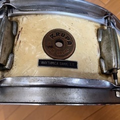 ヴィンテージ！Krupa スネアドラム✨レトロな一台の画像