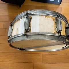 ヴィンテージ！Krupa スネアドラム✨レトロな一台の画像