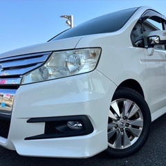 月々1.2万円〜分割払い可❗️車検2年付き！大人気☆HONDA ステップワゴンスパーダ☆HDDナビ付き☆DVD見れます☆便利なバックカメラ付き☆ETC付き☆電動スライドドア付き☆ドライブレコーダー付きのフル装備☆事故修復歴無し☆車内広々三列シート‼️の画像