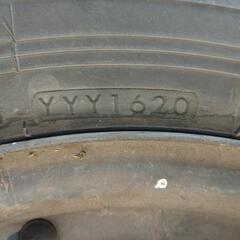 ホイル付きタイヤ4本セット　195/80 R15の画像