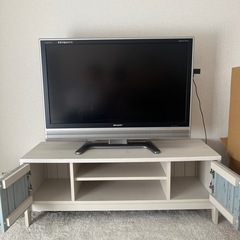 テレビ台の画像