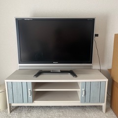 テレビ台の画像