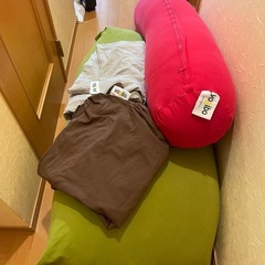 ヨギボー２個セット、カバー3枚有り