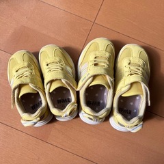 イフミー　イエロースニーカー2足セットの画像