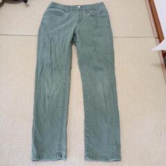 130センチ 男の子 ズボン ユニクロキッズ