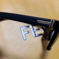 #vonzipper#サングラス#メンズ#定価15000円の画像