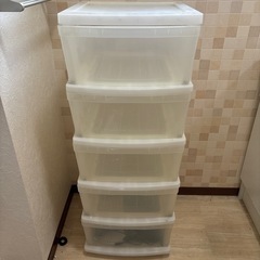 プラスチック収納5段の画像