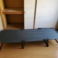 簡易ベッド