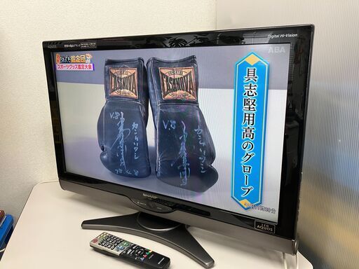 シャープ　32型LED AQUOS LC-32SC1ハイビジョン液晶テレビ 2011年製