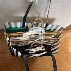 紙袋など色々
の画像