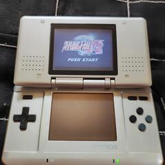 ニンテンドーDS　本体のみの画像