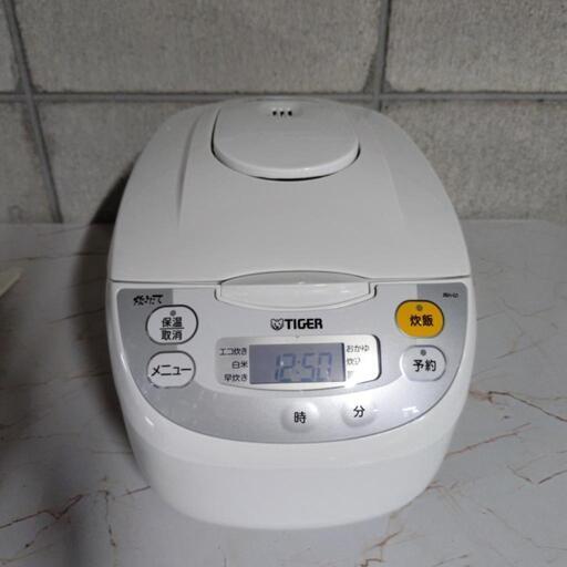 G047 タイガーTIGER 炊飯器 炊飯ジャー 5.5合炊き 炊きたて  新品未使用